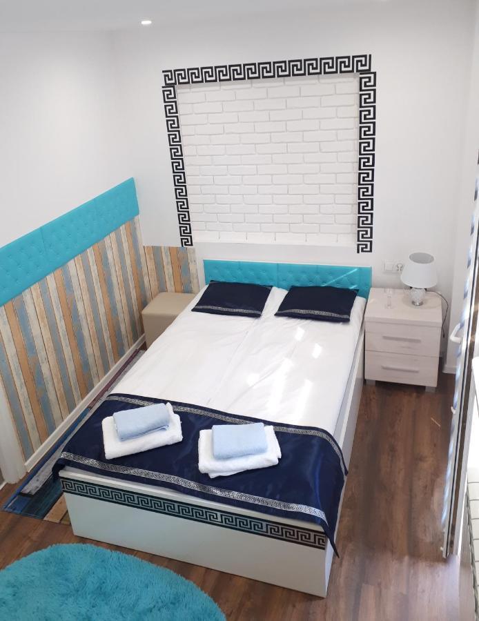 Apartamenty Centrum Mala Dwojeczka Blekitna Panoramiczna Balkonem Promenada キェルツェ エクステリア 写真